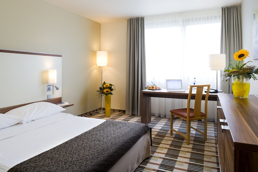 Standard Room, 1 Double Bed photo 2