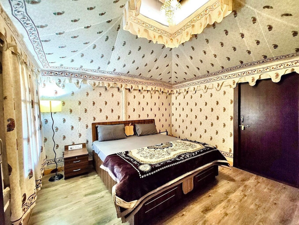 Luxury Tent