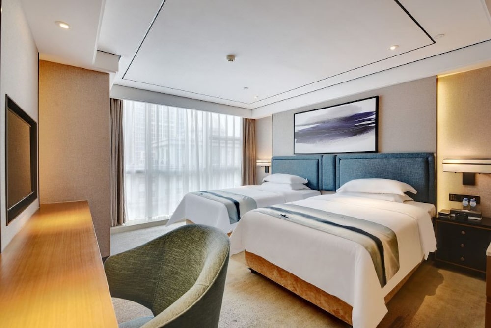 Superior Double Room, City View photo 1