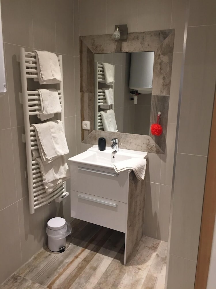 Comfort Room photo 3
