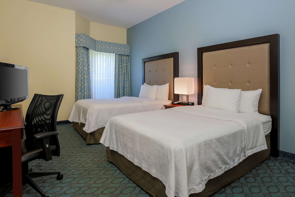 Suite, 2 Double Beds, Accessible, Non Smoking (Roll-in Shower)
