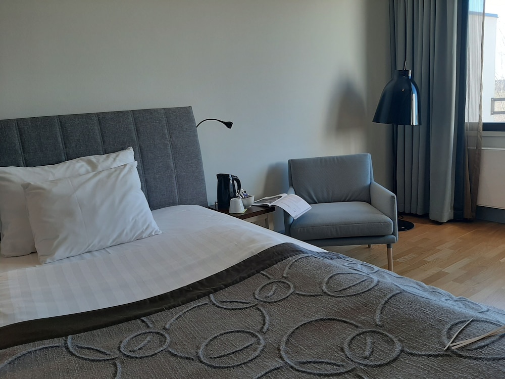 Standard Single Room, Annex Building