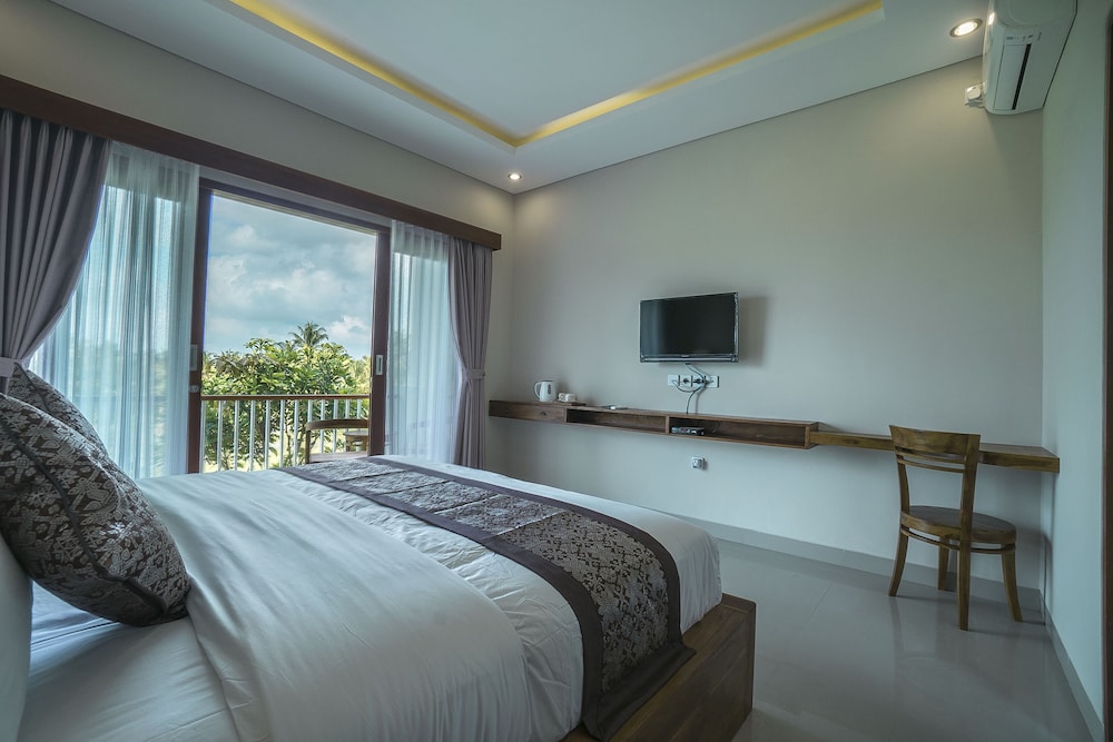 Deluxe Room, Balcony - Photo 4