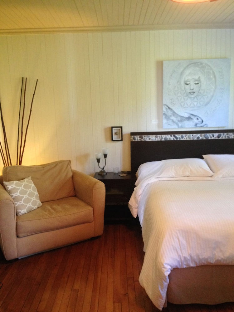 Standard Room, 1 Queen Bed With Sofa Bed (2) photo 1