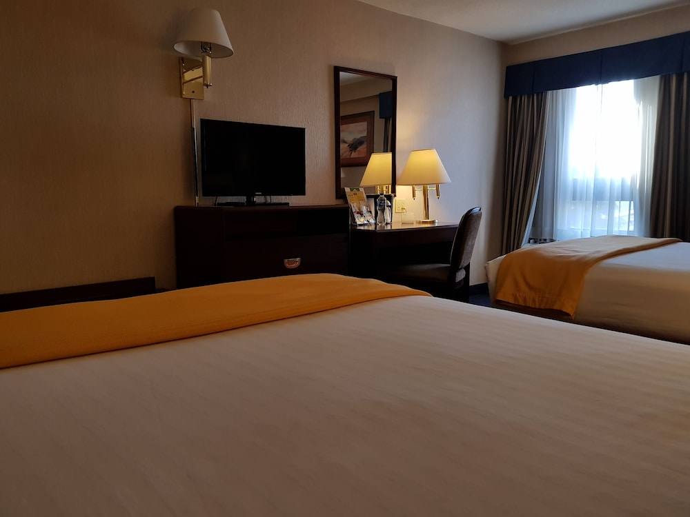 Accessible Room, 1 Double Bed, Non-Smoking - Photo 2