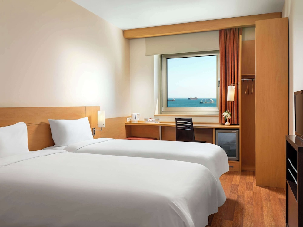 Room, 2 Twin Beds photo 1