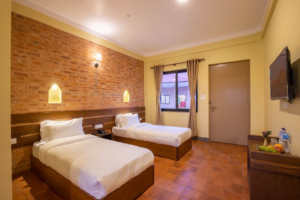 Deluxe Double Room - Photo 8