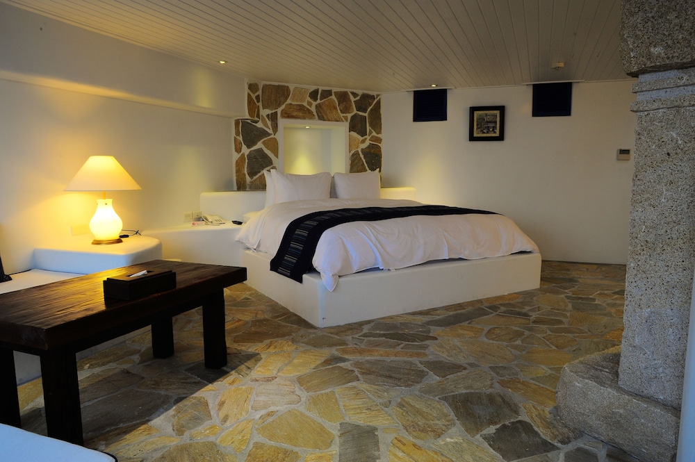 Double Room (J) photo 2