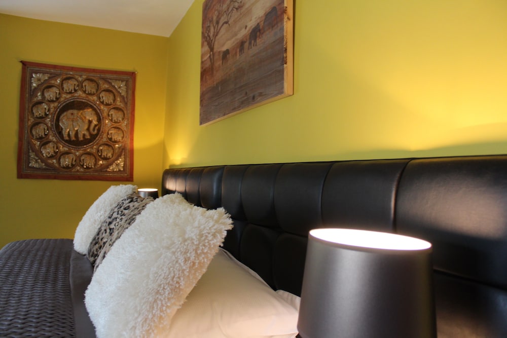 Superior Double Or Twin Room photo 2