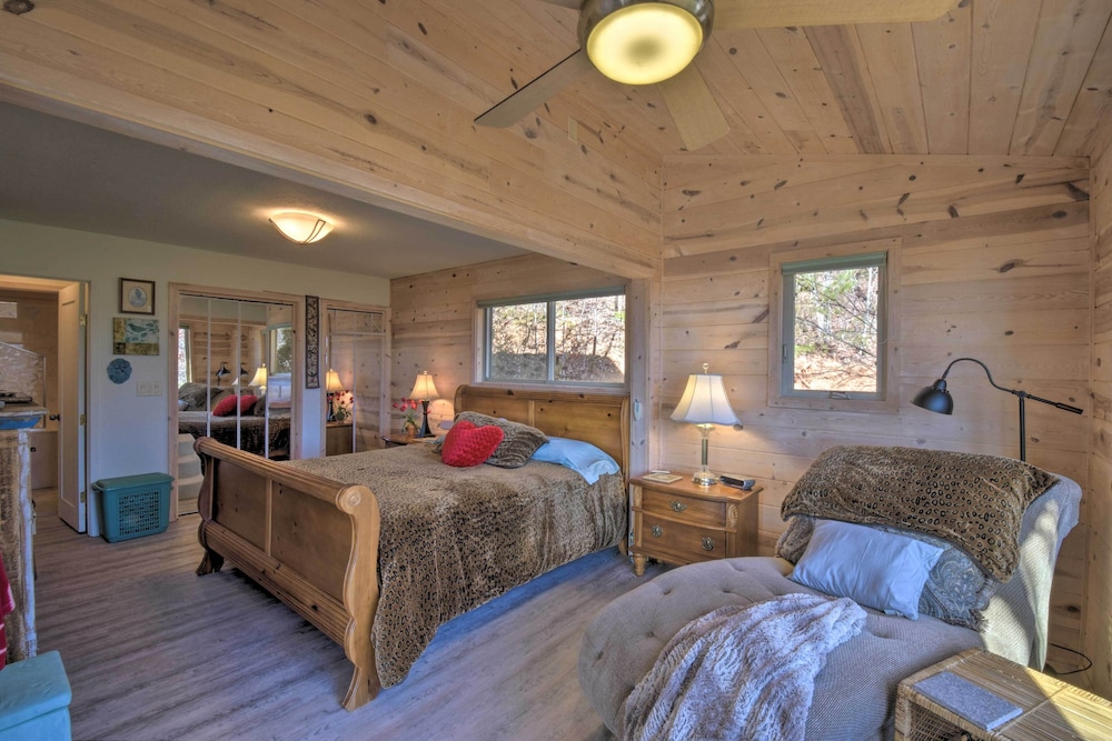 House (2 Bedrooms) photo 1