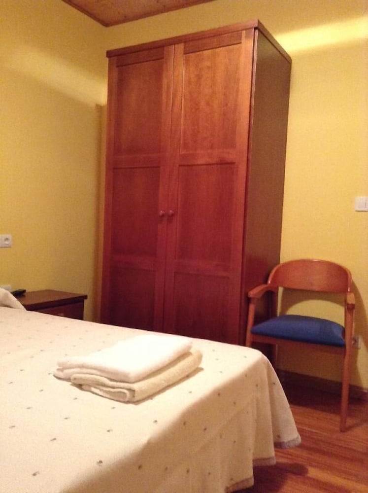 Double Room - Photo 3