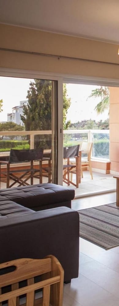 B02 - Fantastic Apartment With Pool Almost on the Sandy Beach, Photo 17