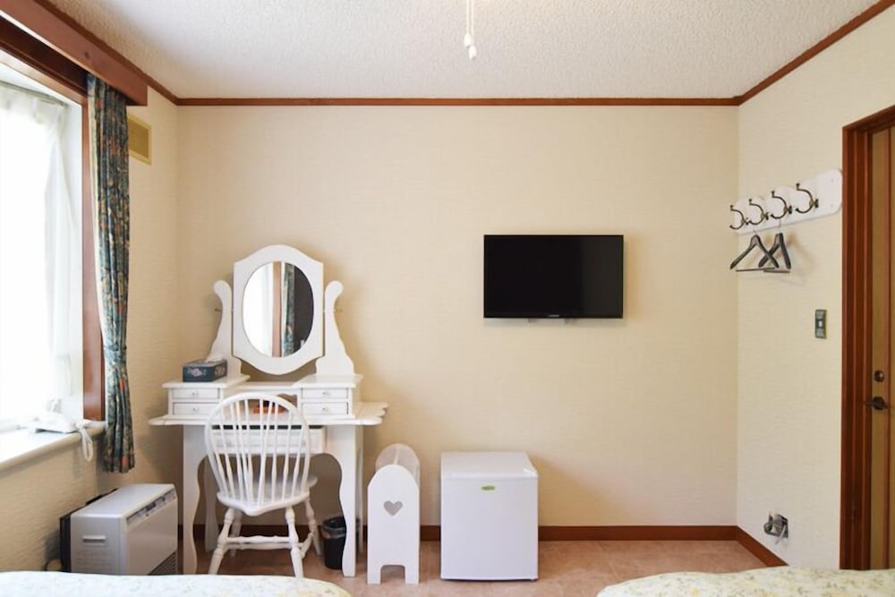 Standard Twin Room (Pet Friendly) photo 3