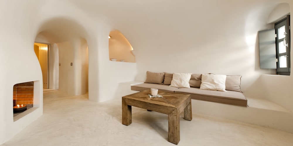Premium Loft with Pool Access Caldera View - Photo 10
