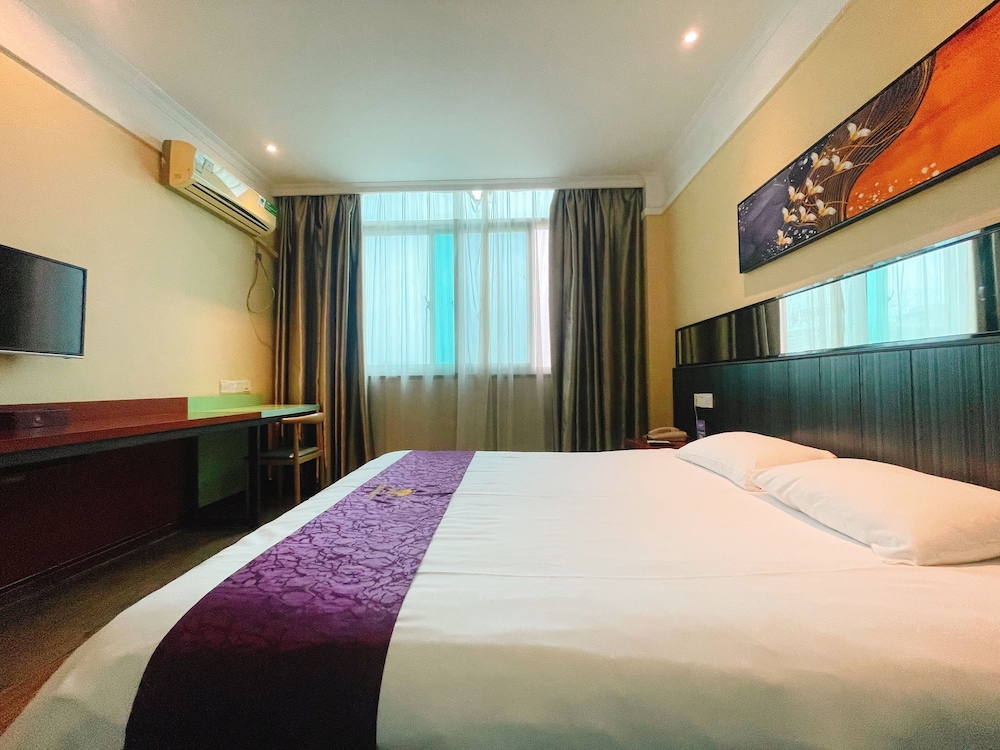 Basic Double Room photo 3