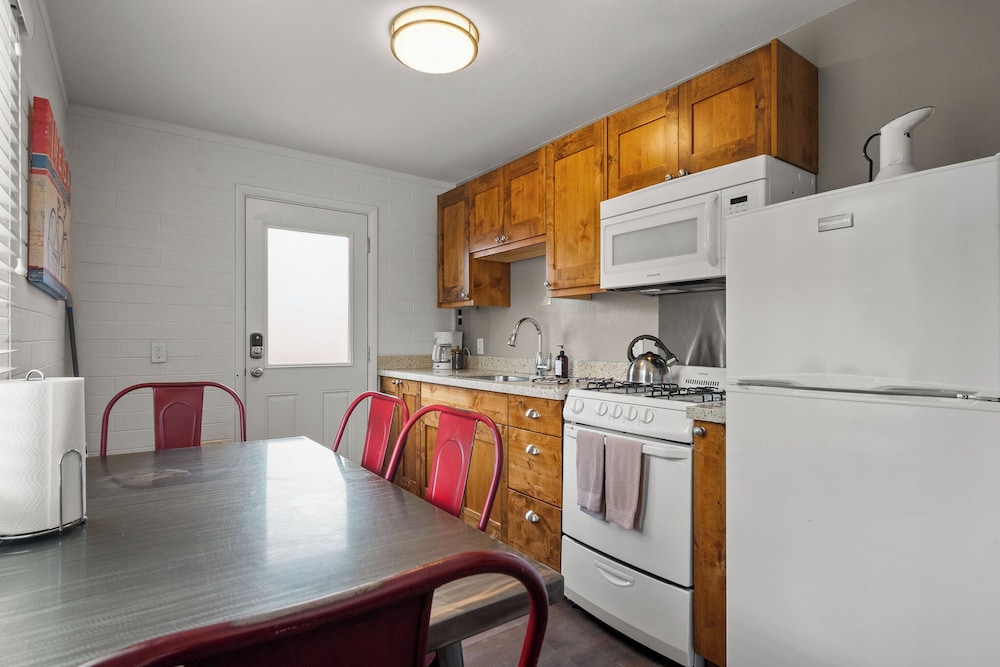 Condo photo 2