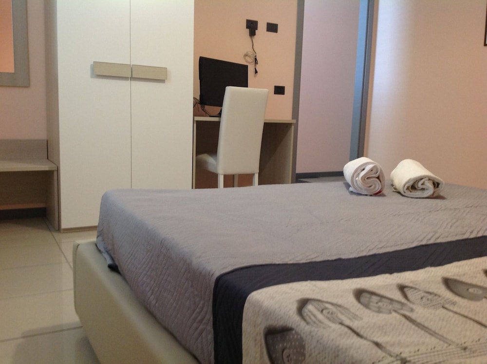 Deluxe Triple Room, 2 Bedrooms, Sea View photo 2