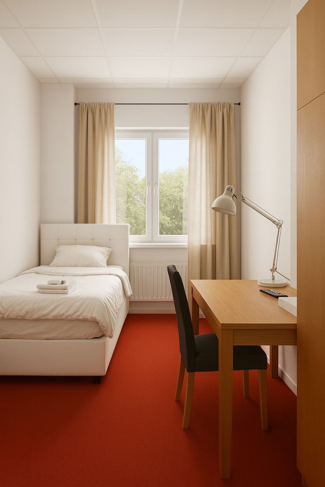 Single Room photo 2