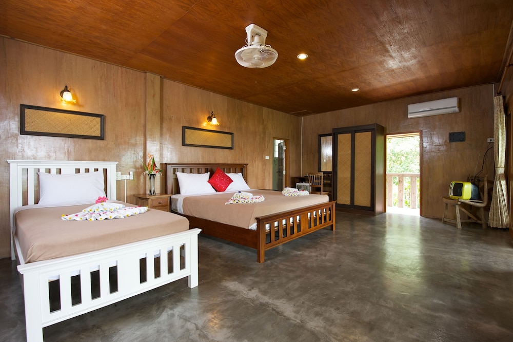 Family Garden Villa photo 3