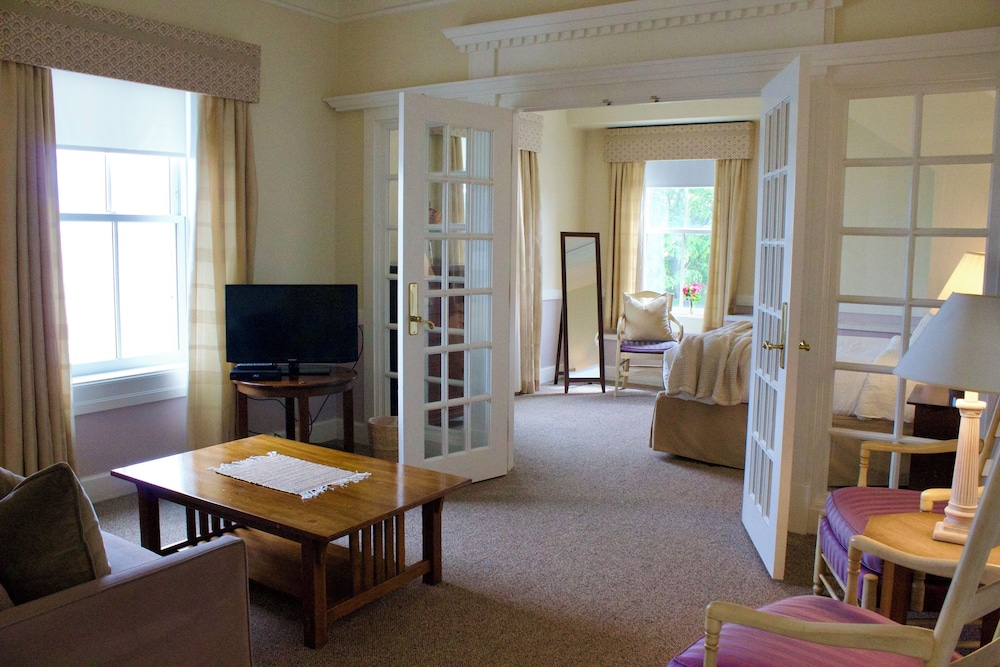Deluxe Suite, Ocean View photo 1