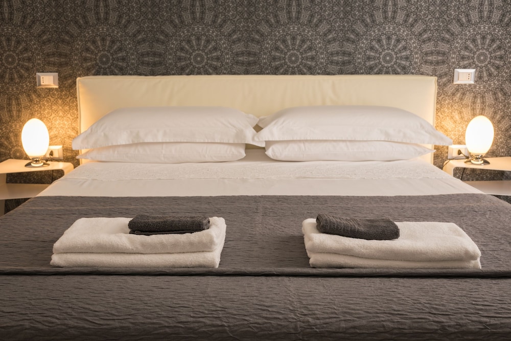 Deluxe Double Room, 1 Queen Bed, Ensuite (Porta San Biagio)