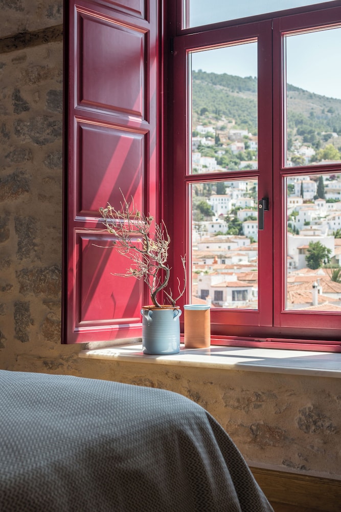 Senior Double Room, City View photo 2