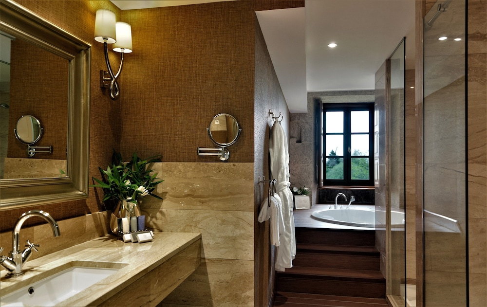 Grand Suite, 1 Bedroom (Single Use) - Photo 7