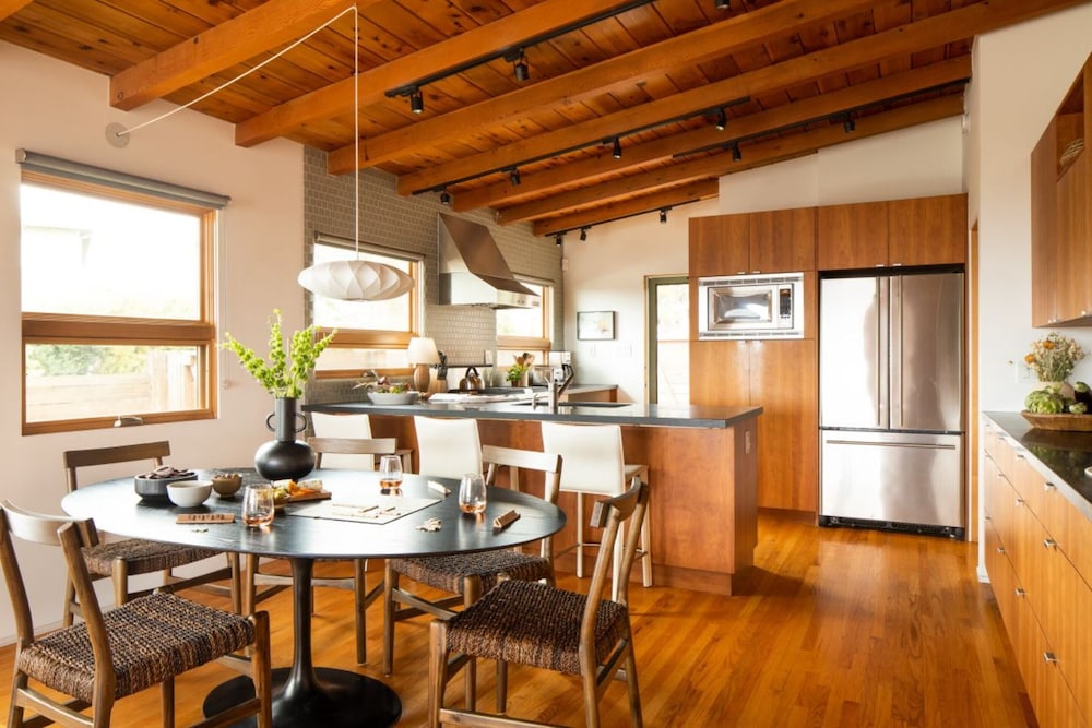 House (3 Bedrooms) photo 2