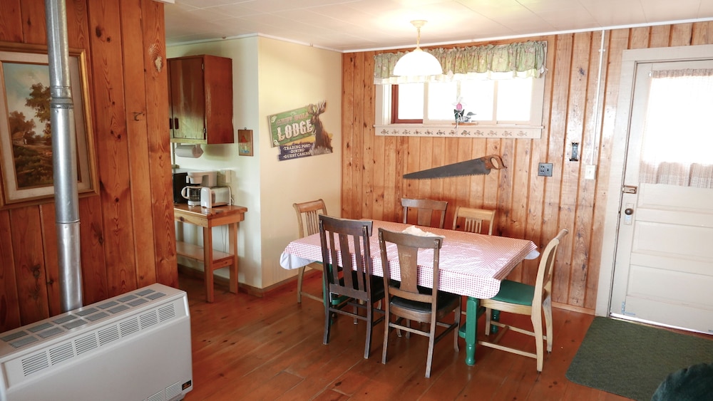 Sunrise Cabin photo 2