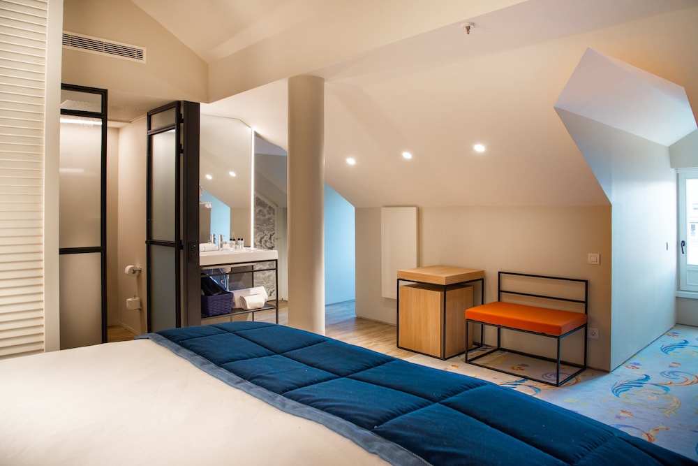 Loft - Photo 2