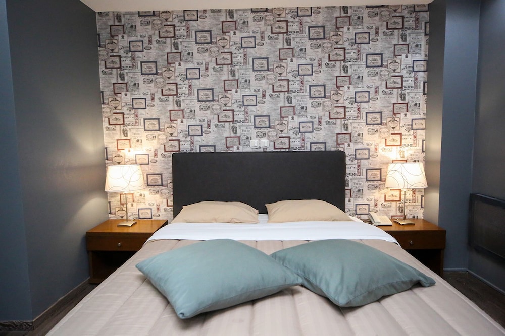 Suite - Photo 6