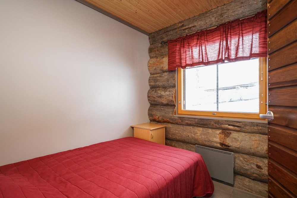Luxury Chalet, 4 Bedrooms, Sauna, Mountainside photo 1