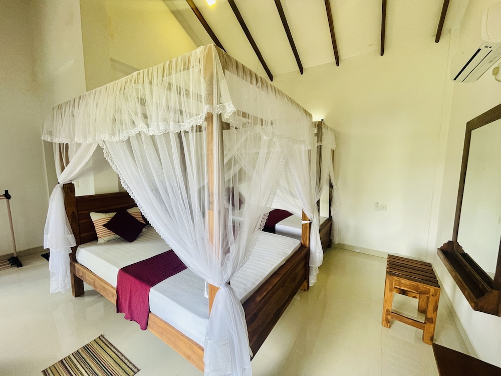 Deluxe Triple Room with Balcony