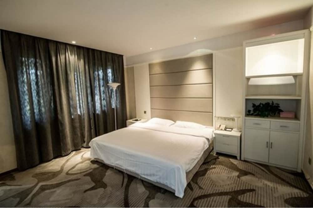 Twin Room, Lake View photo 2
