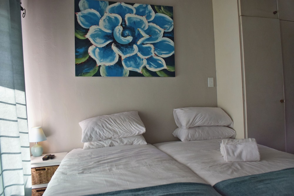 Twin Room (4) photo 2
