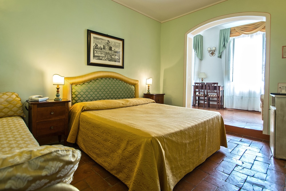 Available room