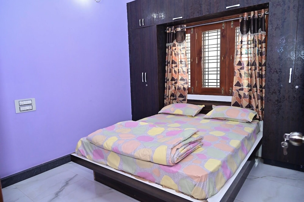 Deluxe Double Room, Garden View