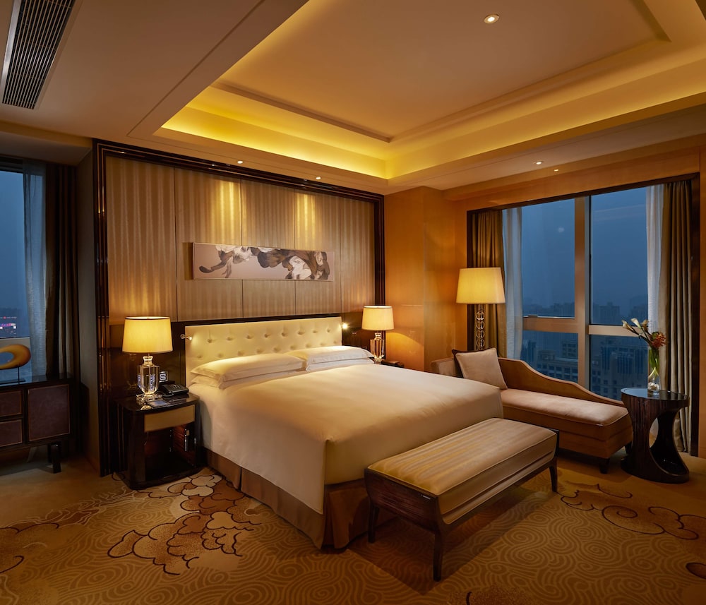 Deluxe Suite, 1 Bedroom photo 3