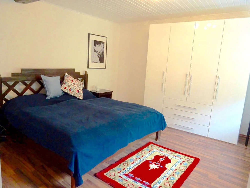 Apartment photo 1