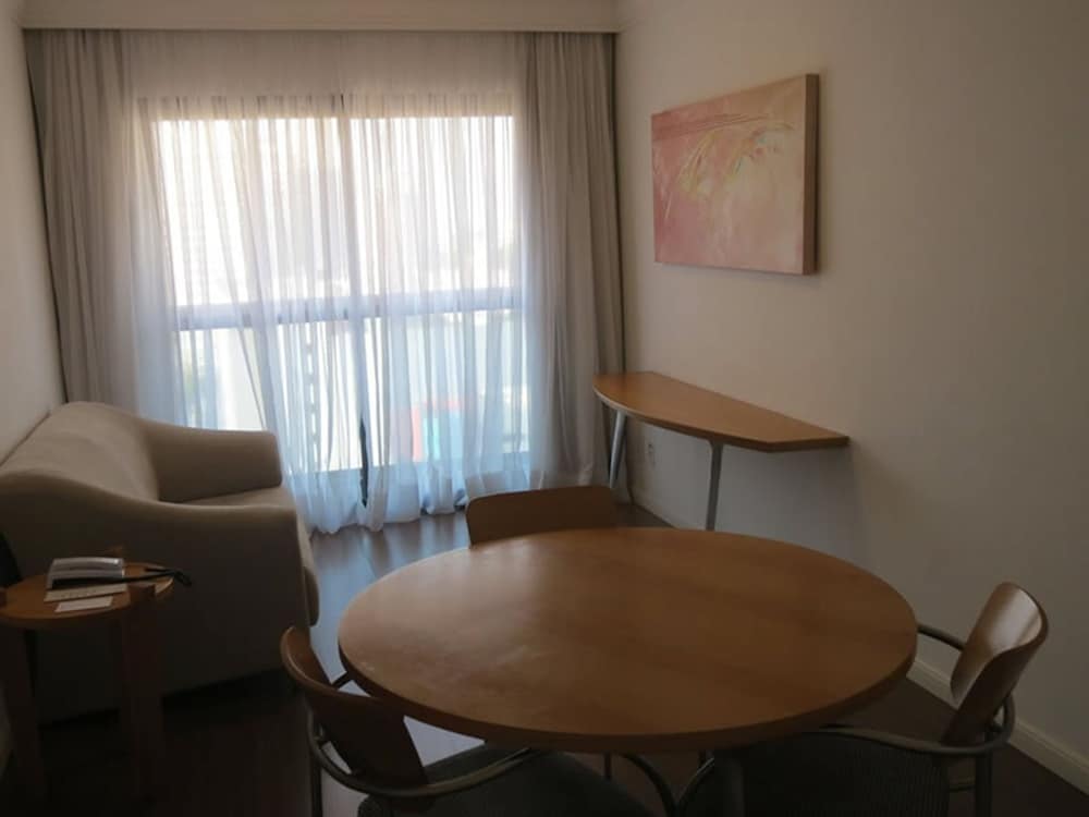 Classic Apartment - Photo 5