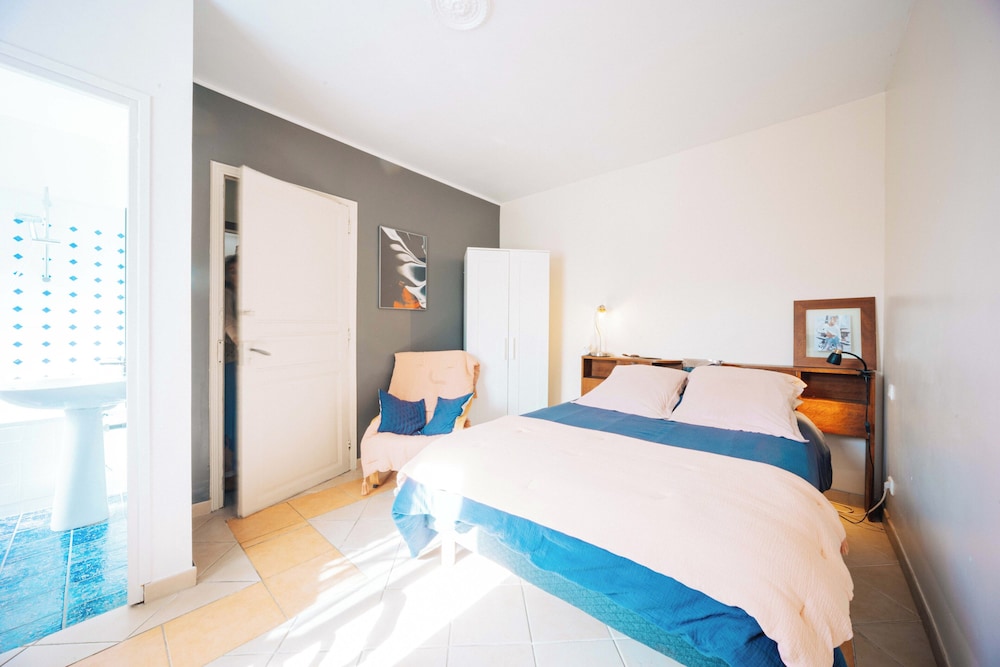 Comfort Double Room, Private Bathroom