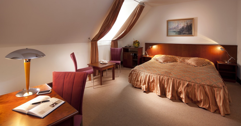 Superior Double Room photo 2