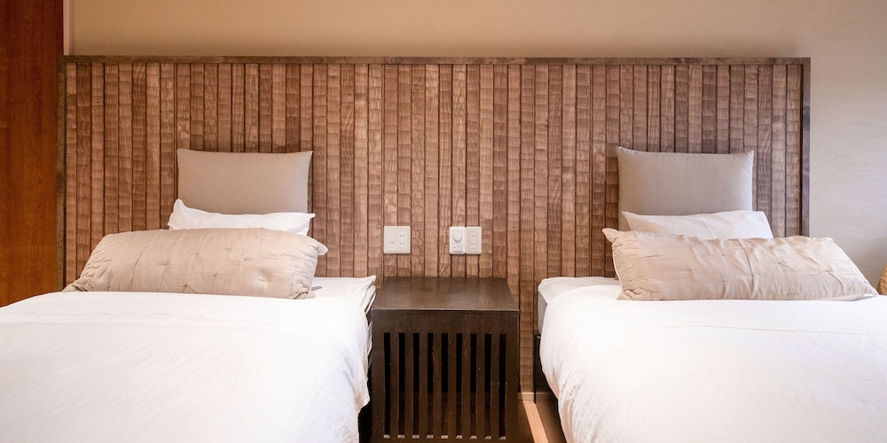 -UGUISU- Japanese Style Room with Indoor and Open-air Bath, Non Smoking photo 1