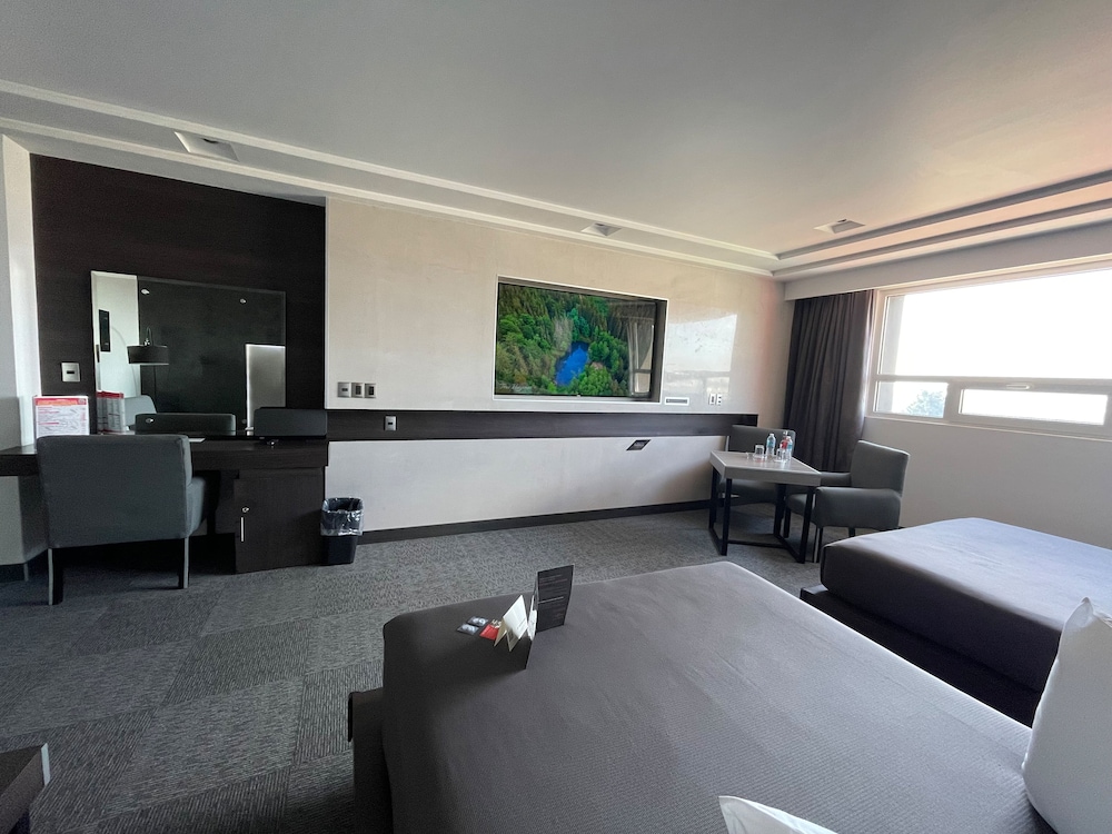Premium Double Room photo 2