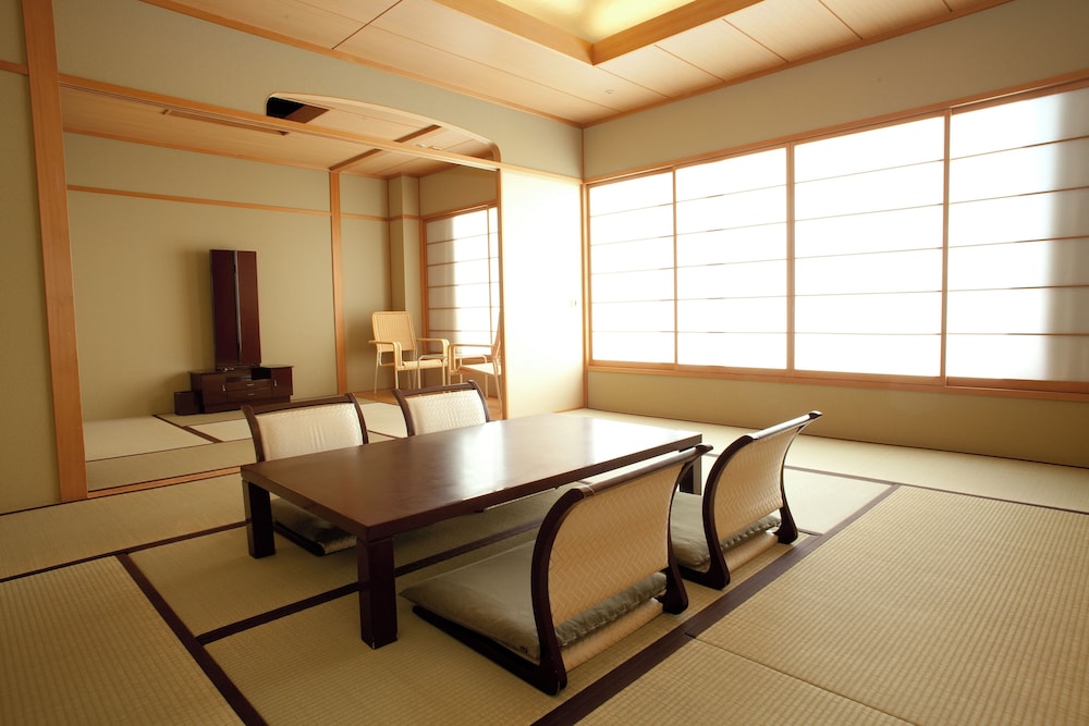 Japanese Style Suite, Non Smoking, 39F(with breakfast/separate breakfast fee for 6 y/o and under)