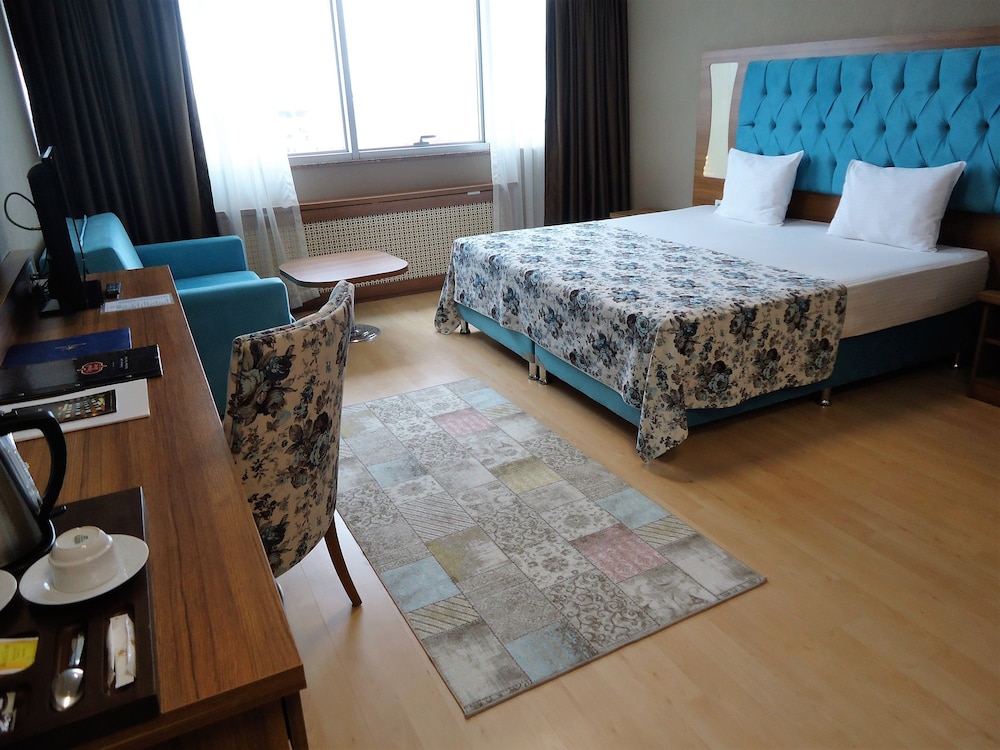 Deluxe Room, 1 Bedroom, Harbor View photo 1