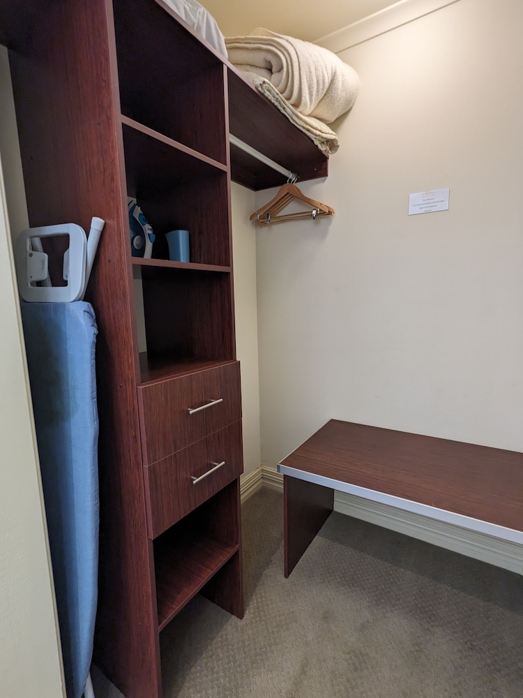 Executive Suite photo 3