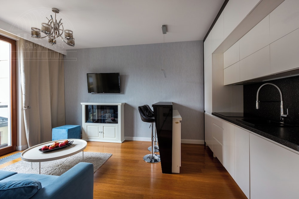 Allure 2-Bedroom Apartment - Krótka 1 Street photo 3