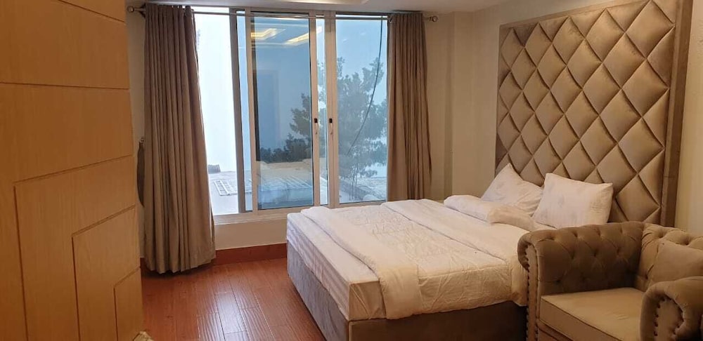 Exclusive Room