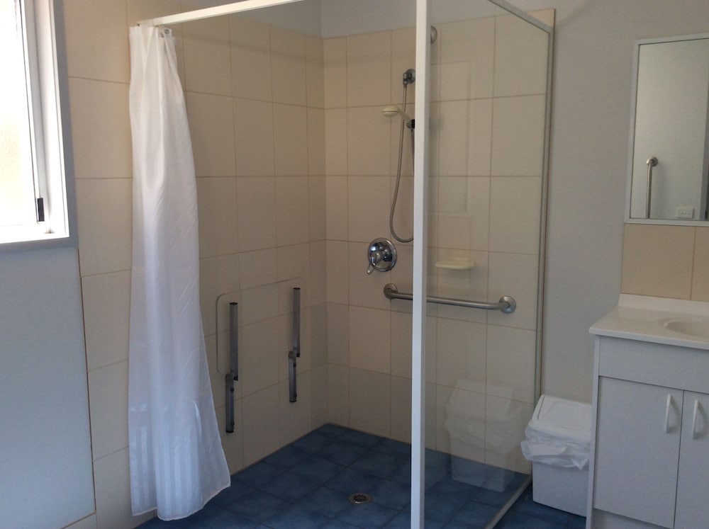 Villa 2, Accessible photo 2